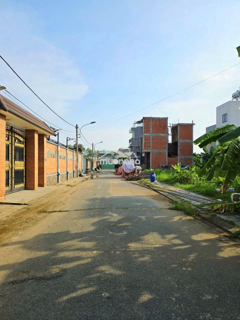 Nhà hẻm xe hơi 3tầng, 3pn, 71m² – gần kđt đông tăng long q9, giá 5.2tỷ - 2
