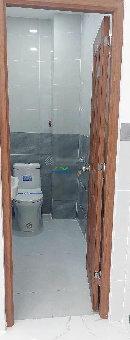 Bán nhà hẻm 5m thông nguyễn háo vĩnh tặng full nội thất - tân phú - 2