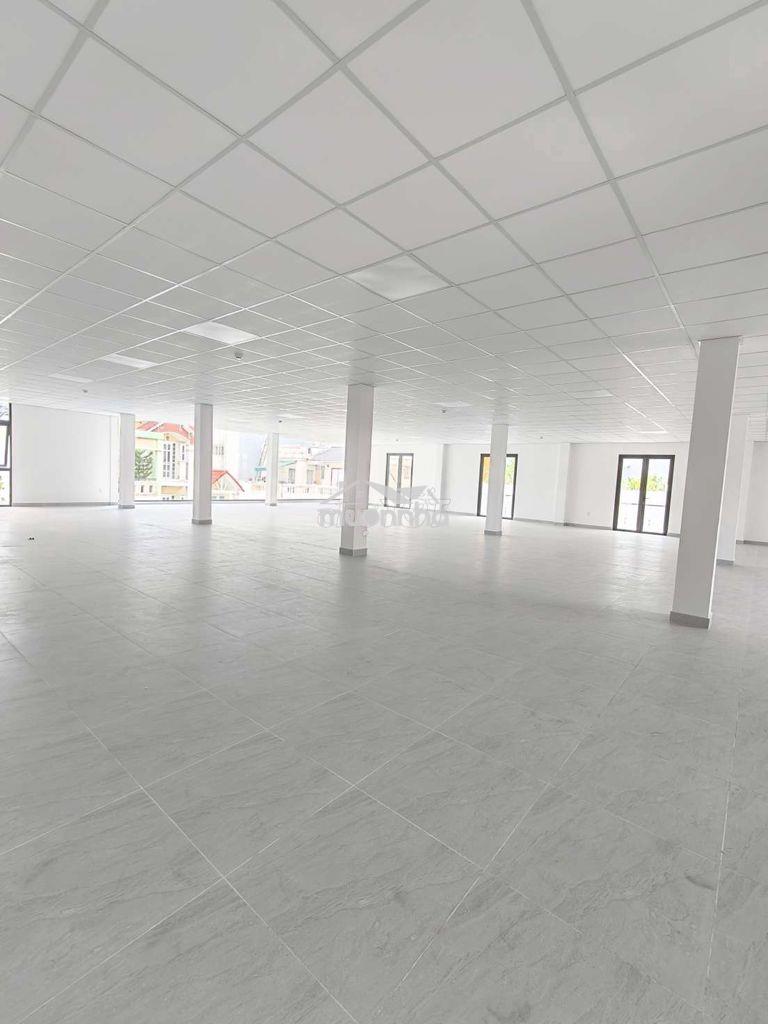 Nhà lớn  mới xây trống suốt 1400m2  - 2
