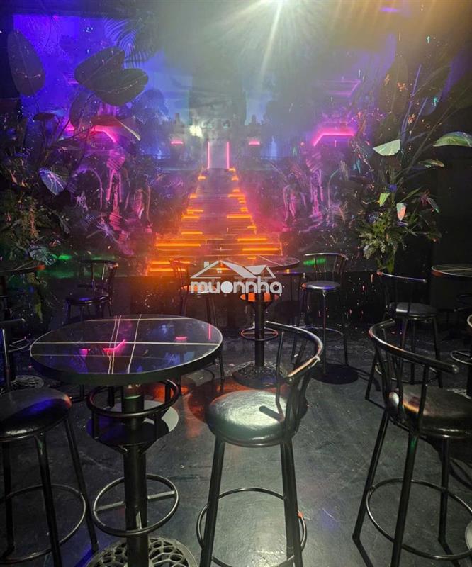 Sang nhượng quán pub