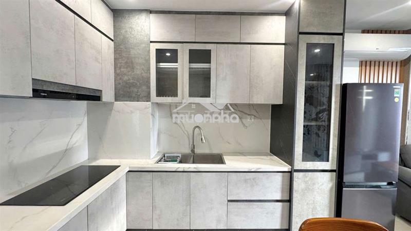 Bán căn 2pn+ giá 3.2ty full nội thất cao cấp  vinhomes grand park q9