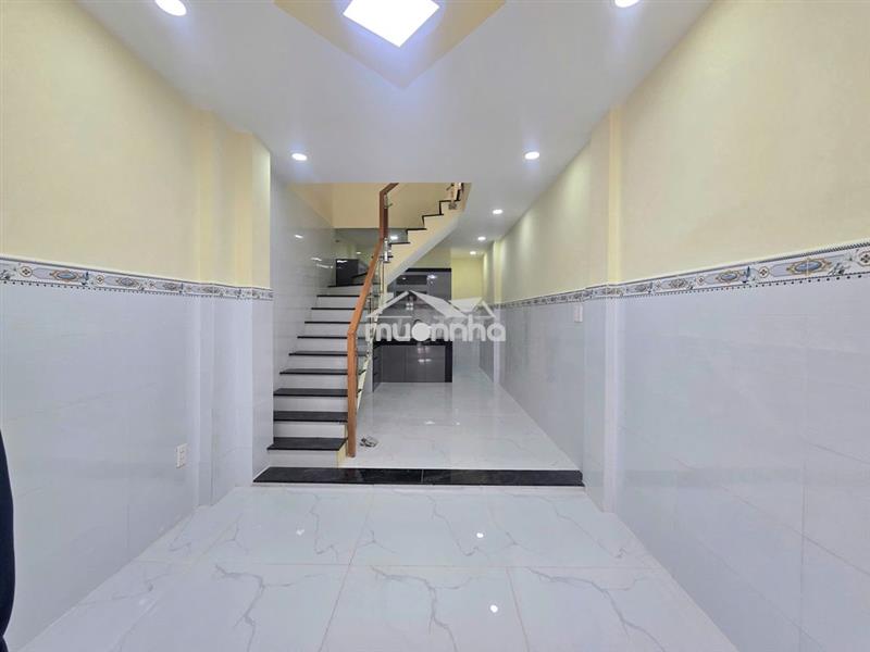 Giảm 400tr-bán nhà nguyễn hồng đào. dt 3x10- 1 lầu mới đẹp ở ngay-2pn