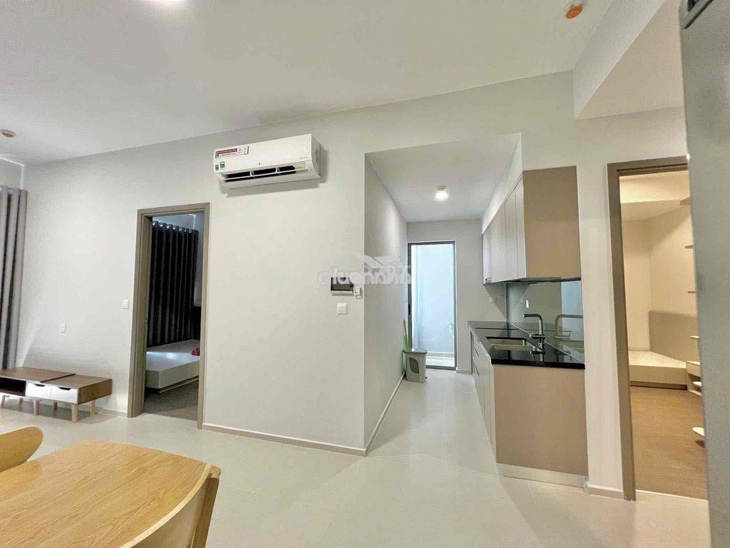 Căn 2pn view hồ bơi. đầy đủ nội thất ở ngay được. chỉ 8,5 triệu - 4