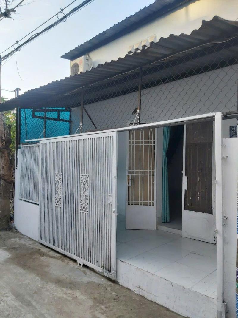 Cho thuê nhà nguyên căn giá rẻ gần ngã tư ga quận 12