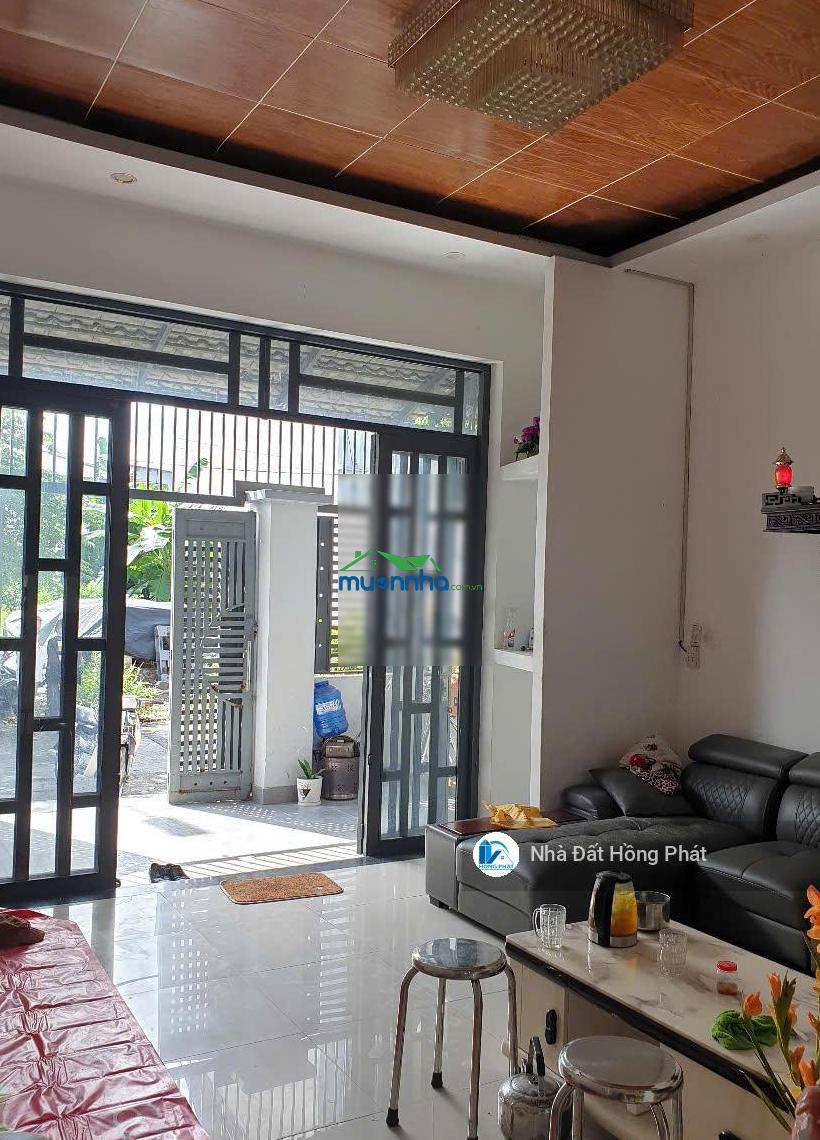 Nhà xinh dt 5m x 15m, xây full 2 lầu, đường 10m thông gần chợ đại hải hóc môn
