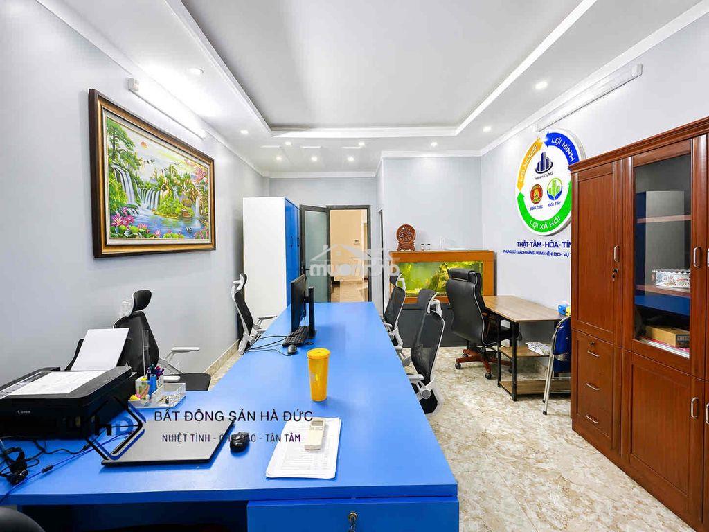 Văn phòng mặt tiền đường lê thị riêng có ban công thoáng mát - 3
