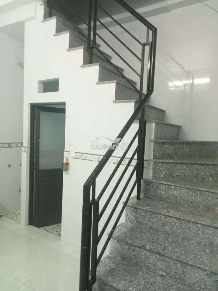 Cho thuê phòng trọ ( 1 trệt , 1 lầu, có lan can phơi đồ ) - 2