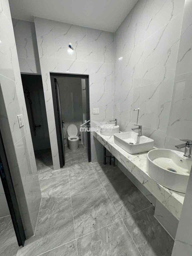 🏢🏢 Bán tòa nhà căn hộ dịch vụ quận 12 - thu nhập 60->90 triệu/tháng