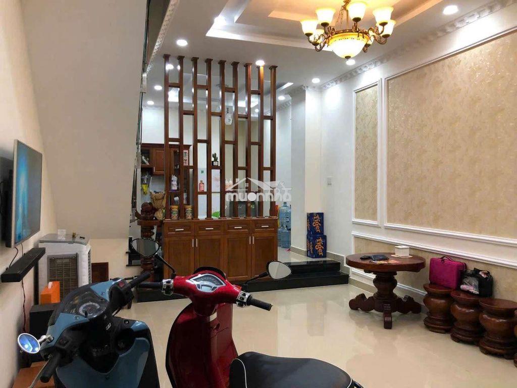 🌹 Oanh an cư 🌹bán gấp nhà đẹp ngay gigamall -ngang khủng gần 5m - 3