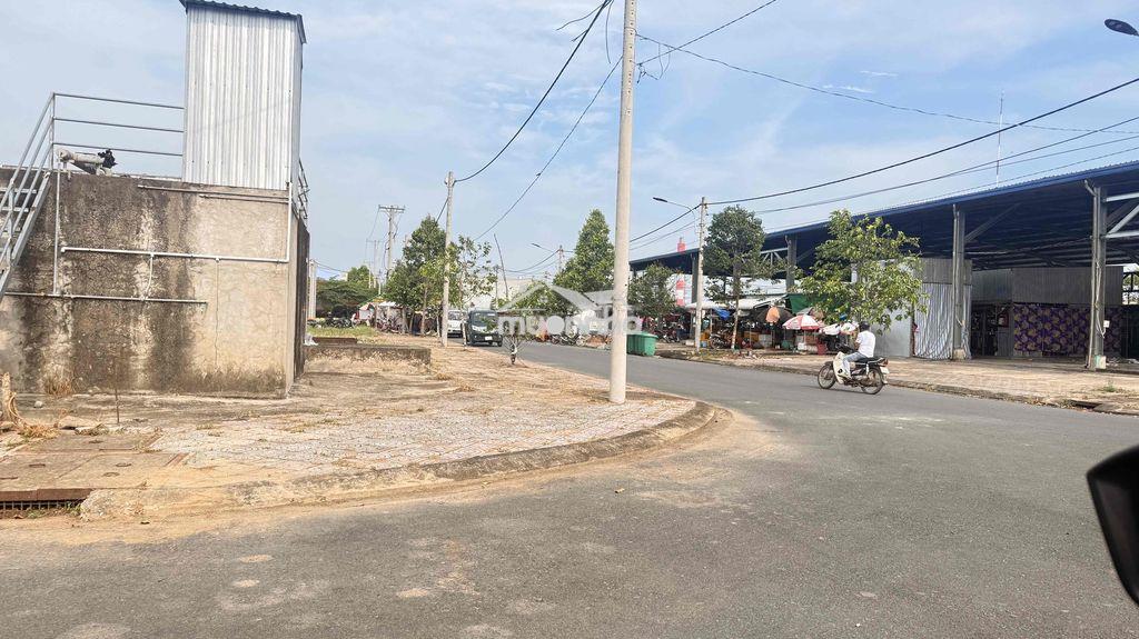 Nền ngã tư chợ mái dầm khu đô thị hưng phát - 4