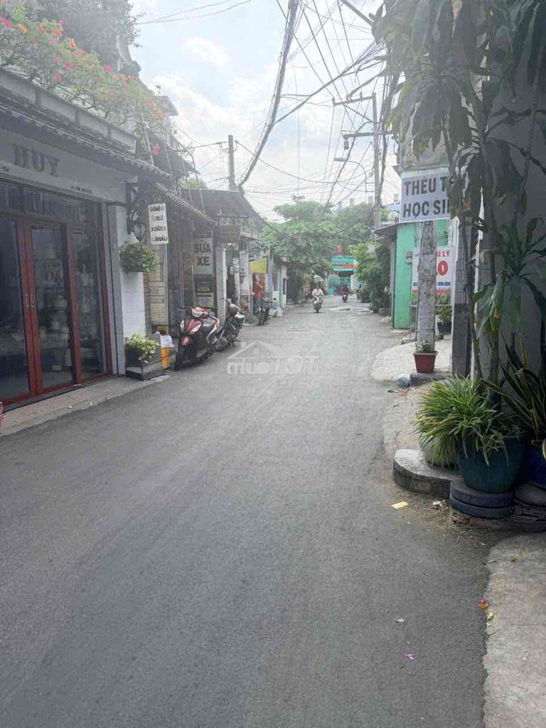 Nhà chính chu - 2