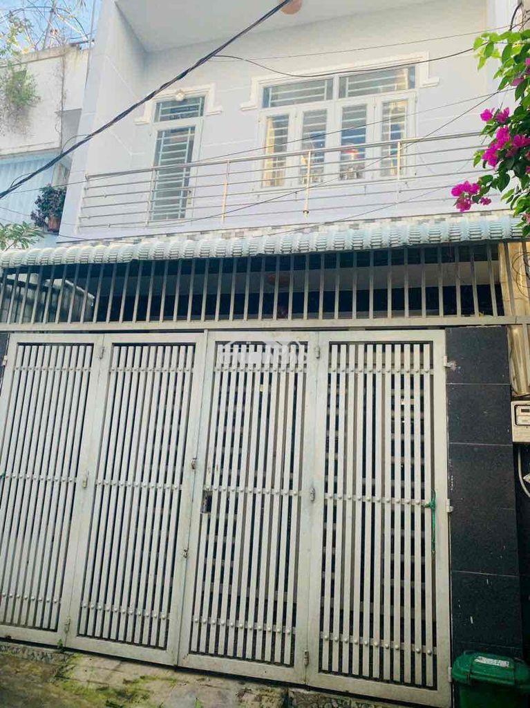 Cho thuê nhà thạnh xuân 25 dt 5x17m 3 phòng ngủ đường ô tô 6m