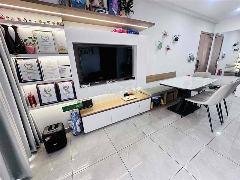 Cần bán gấp căn hộ chung cư 2pn,2wc,căn góc tầng trung