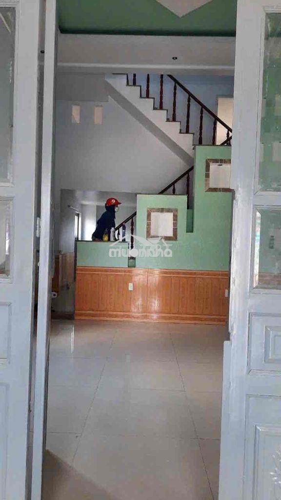 🪷 Cho thuê nhà 1 trệt 1 lửng 1 lầu mặt tiền đường đông thành nối dài q