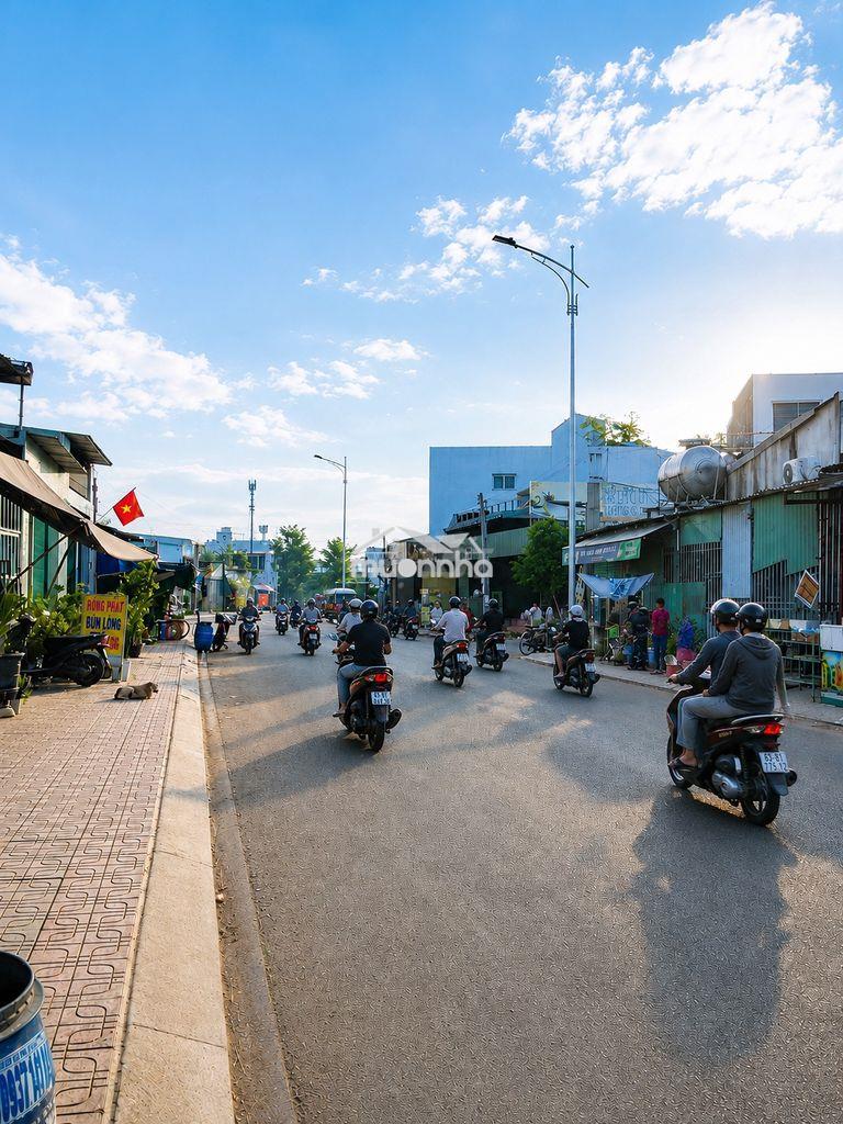 Nhà mặt tiền kinh doanh đường lớn bình chuẩn 67 an phú giá chỉ 4.42 tỷ - 2