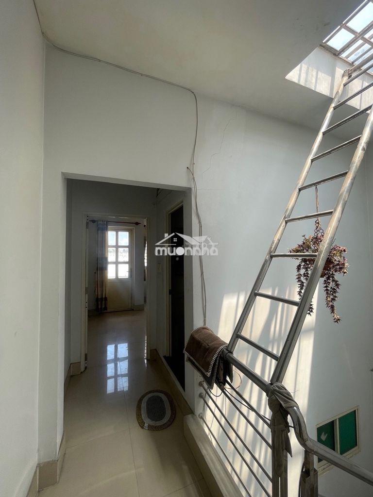 Bán nhà 3 tầng, xe hơi đậu cửa, huỳnh tấn phát, cách mặt tiền 1 căn - 4