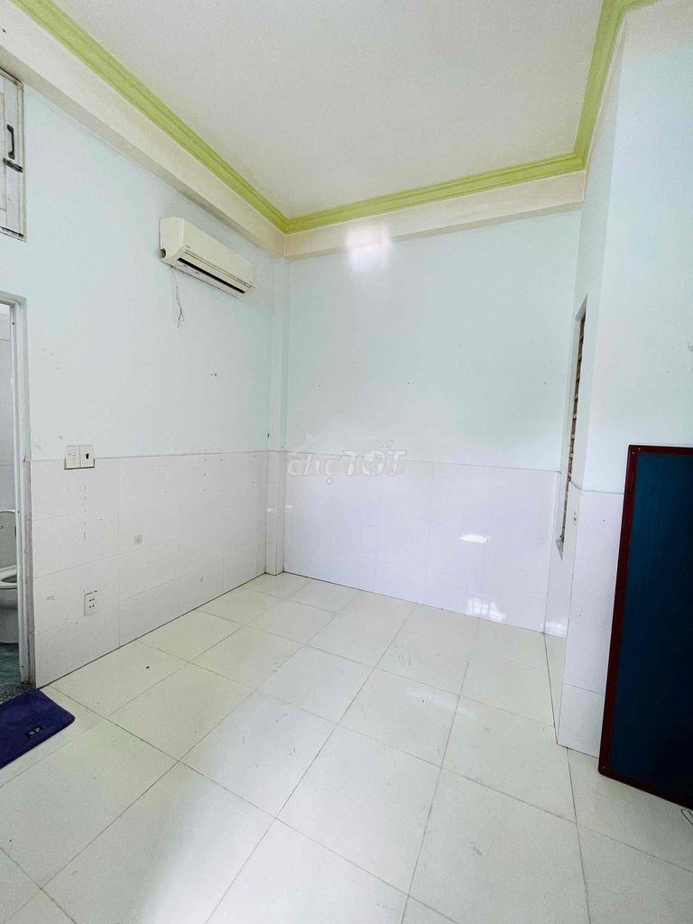 Cho thuê phòng đường hương lộ hai có máy lạnh - 3