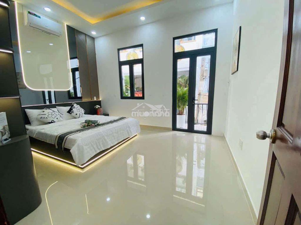 Hxh 10m nguyễn đình chiểu q.1 t4l 9pn tn 80tr/th  - 2