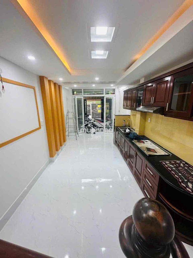Cho thuê nhà đẹp hẻm hậu giang-quận 6