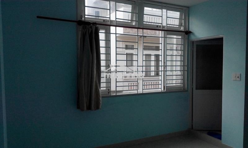 Còn phòng trọ q.10, giá rẻ, toilet riêng, cách đh bách khoa 300m