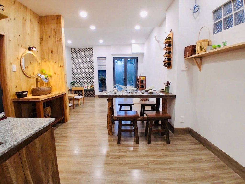 Nhà đẹp full nội thất dọn vào ở ngay .  hẻm xe hơi tới nhà .  - 4