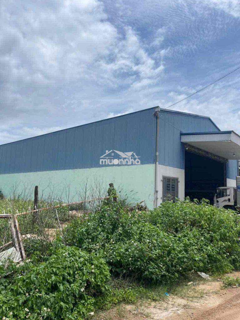 Bán nhà kho 480m2 ngay ql20 đức trọng