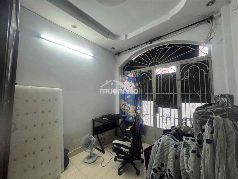🚨 Sốc! nhà lõi trung tâm cmt8 - 4 lầu btct - không lộ giới - hoàn công
