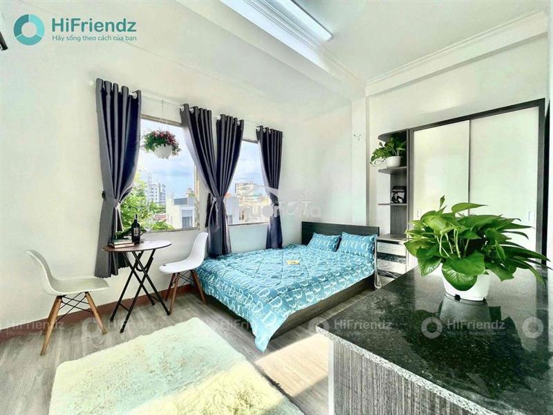 Trống 2 phòng studio cửa sổ và ban công