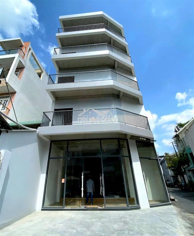 Cần cho thuê nhà 5 tầng hẻm 196 tân sơn nhì p.tân sơn nhì q.tân phú
