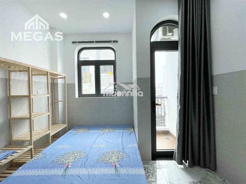 Phòng đẹp mới, 2 phòng ngủ, full nội thất