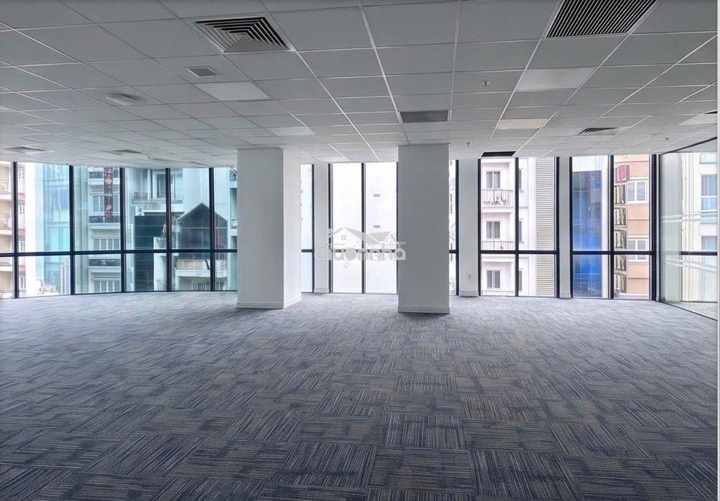 Bàn giao ngay văn phòng 242m2 gần ngay sân bay tân sơn nhất! - 4