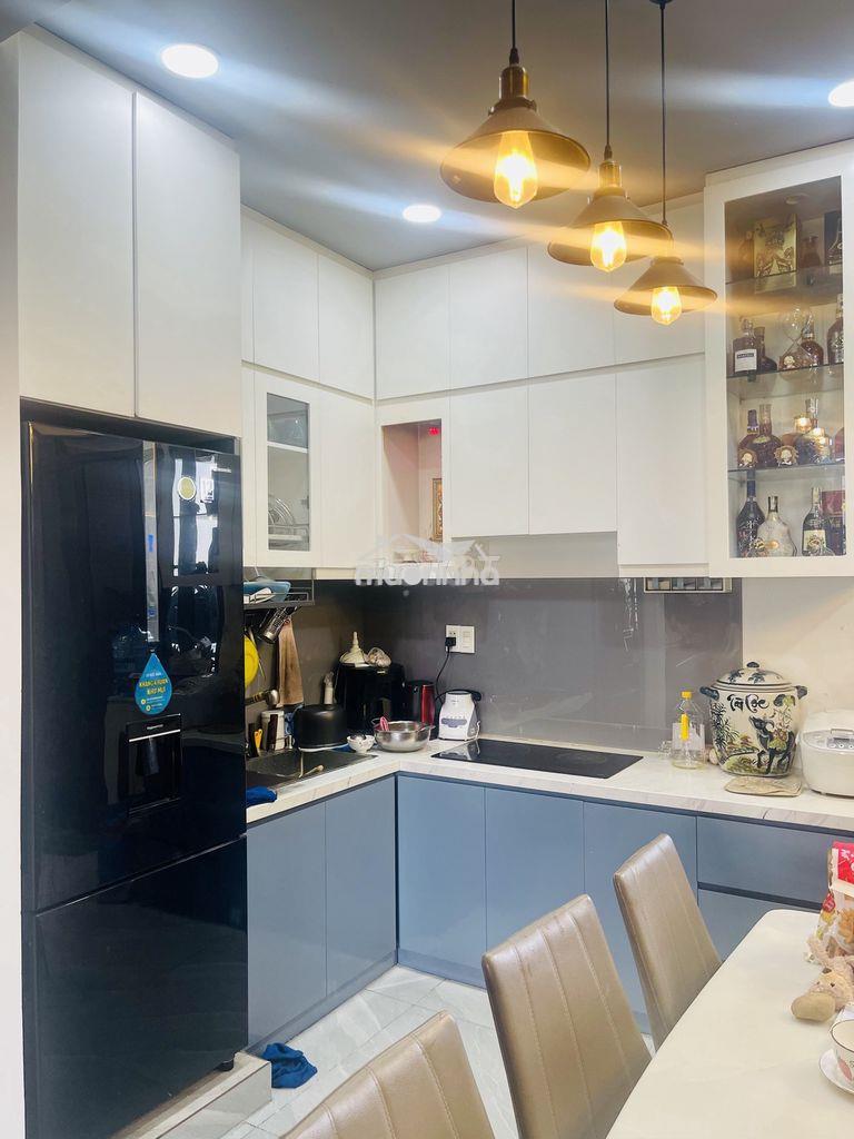 Chính chủ cần bán căn hộ chung cư thuận việt