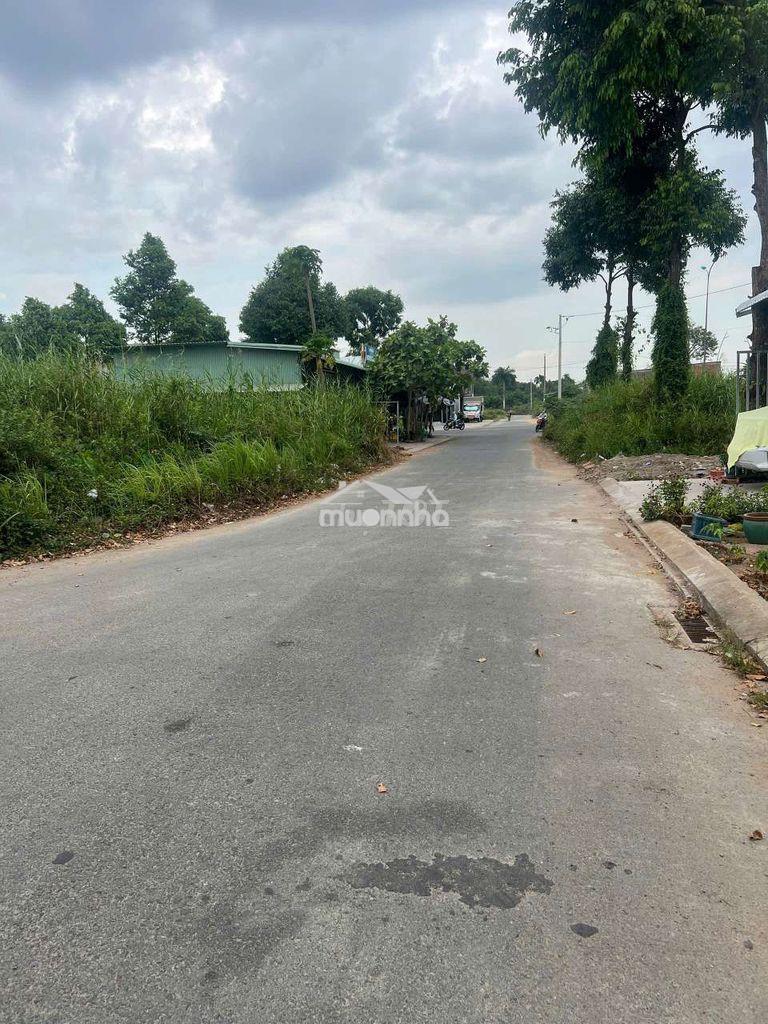Cặp nền 180m² (10 × 18) đất ở đô thị -  khu công nghiệp hoàng quân