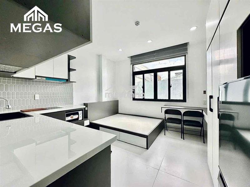 Studio cửa sổ thoáng | máy giặt riêng | ngay citi soho - trường umt q2