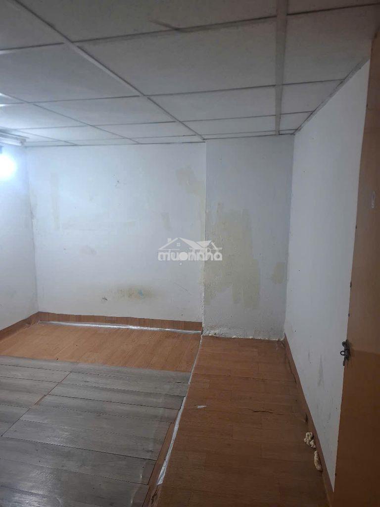 P trệt, lâu 1 , wc riêng gần chợ pham v hai,bờ kế trường sa - 2