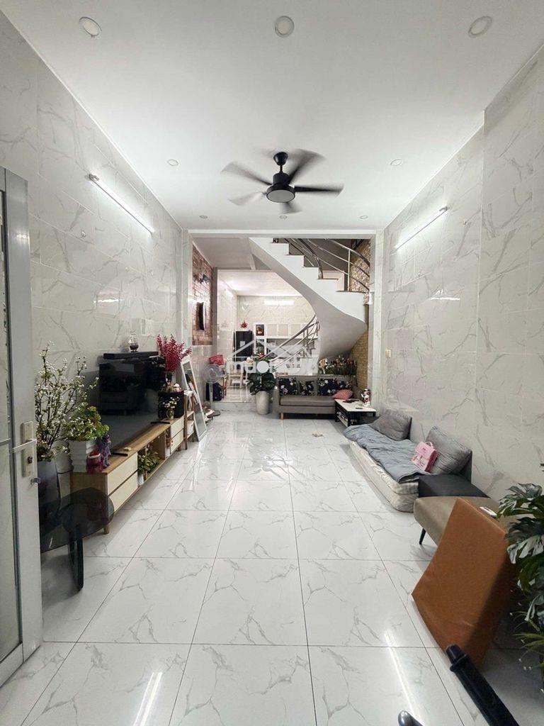 Nhà bán phan văn trị 3 tầng sổ hồng riêng