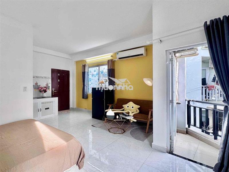 Căn hộ studio ban công full nội thất ngay tại lý thường kiệt, quận 10