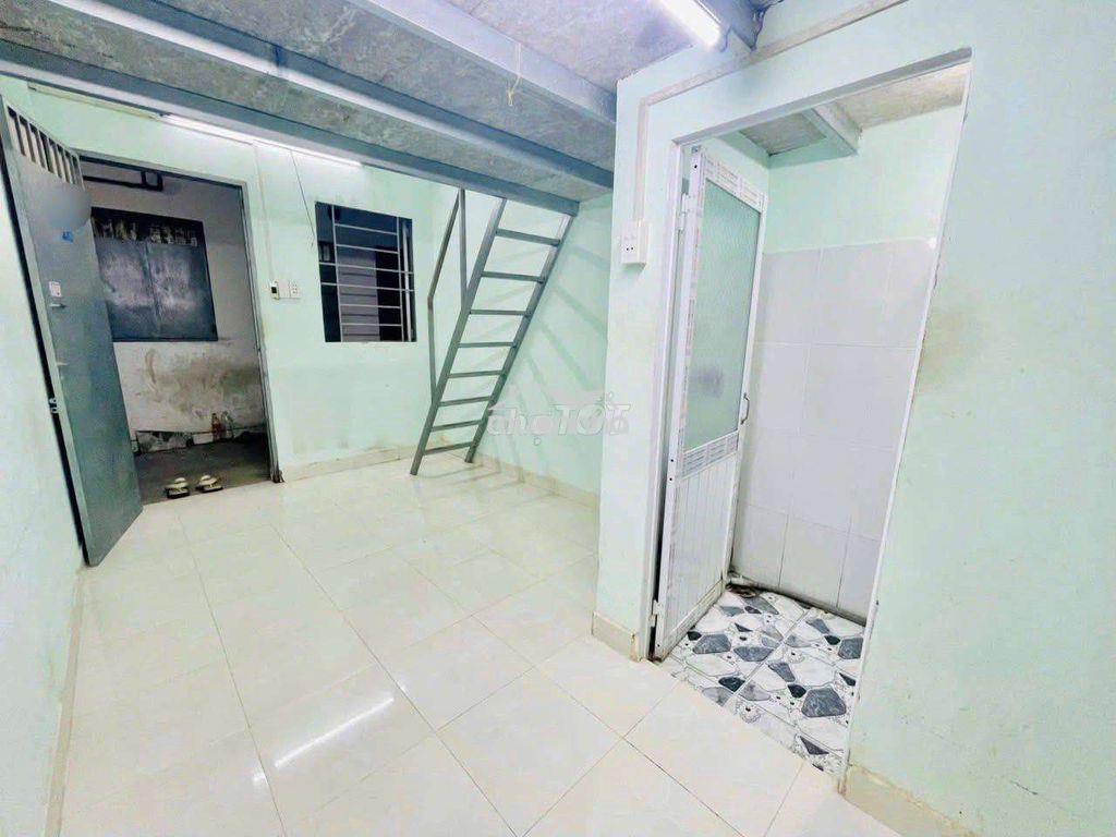 Cho thuê phòng quận 12, gần đại học nguyễn tất thành - 4