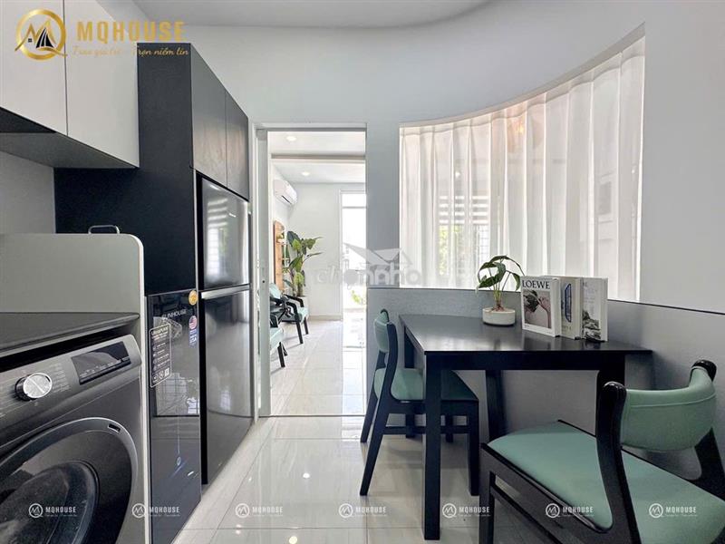 Hàng hiếm! 1pn ban công cực đẹp sau lưng etown cộng hòa