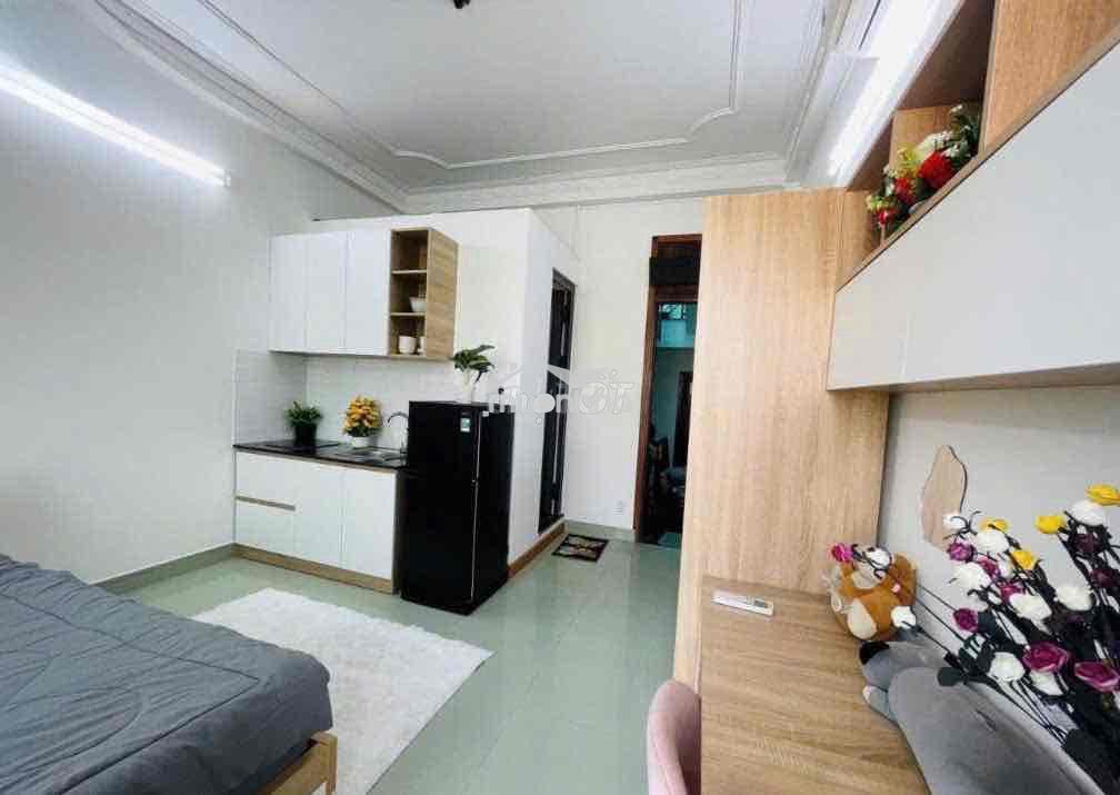 Studio ban công thoáng đẹp full nội thất ngay trung tâm quận 10 - 3