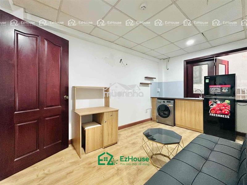 Cho thuê chdv 1pn tách bếp ngay vòng xoay dương bá trạc