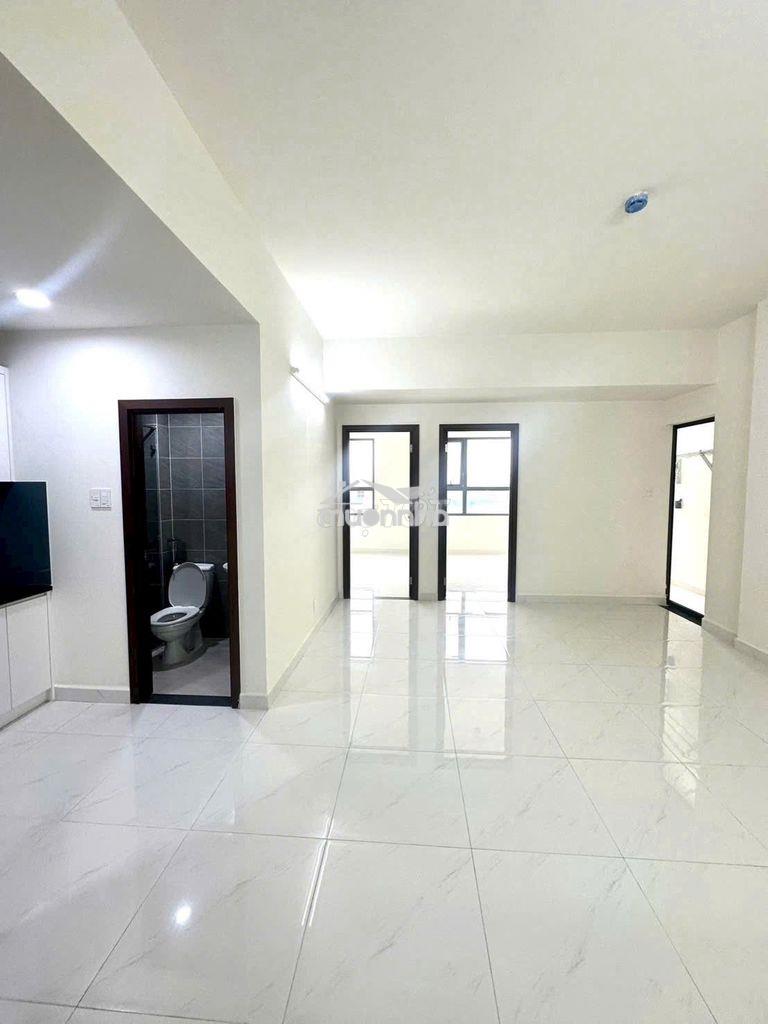 Cho thuê căn 2pn-2wc 61m2 - có 3ml - bếp - rèm - 3