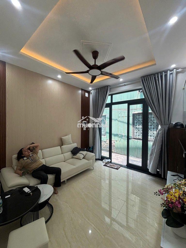 Nhà 2pn2wc lê độ chỉ 15tr mới cứng 100% chờ khách thuê