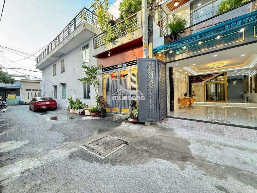 Siêu phẩm thang máy 4.5x18m đường 6m thông trần thị năm gần chợ trường - 3