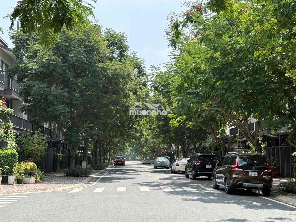 Cần bán nhanh nhà phố vườn 1 trệt 2 lầu khu đô thị waterpoint - 4