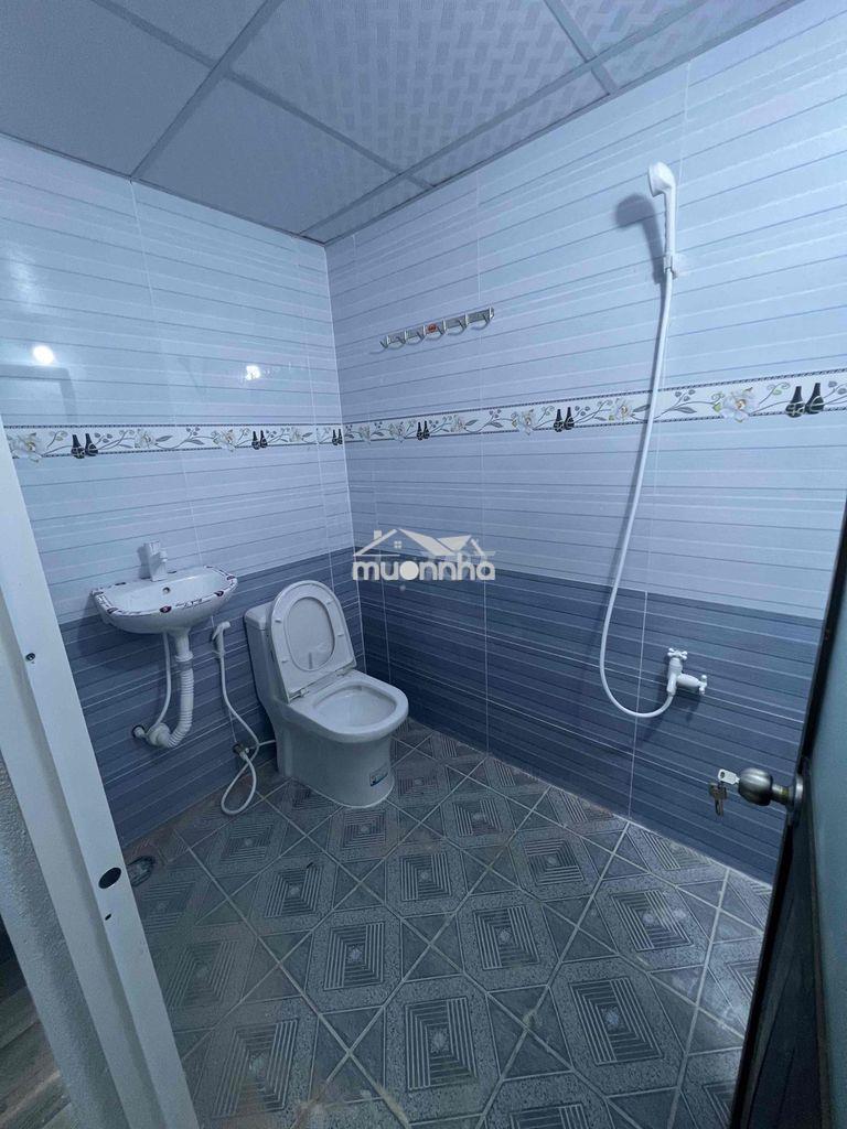Cho thuê nhà như hình, diện tích 4x7m giá 2,5tr/th - 3