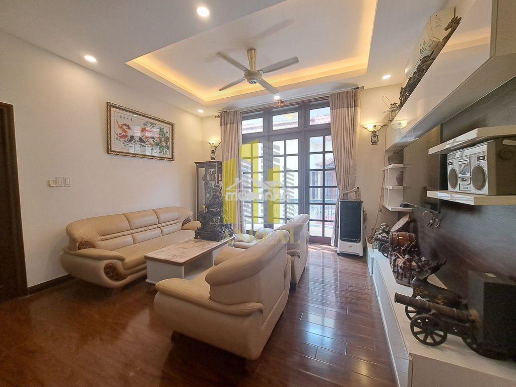 Biệt thự căn góc đầy đủ nội thất 6 phòng giá 45 triệu - 3