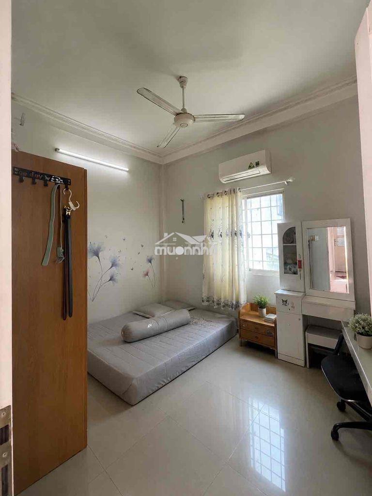 Q7- lô nhì , hẻm xh 4m thông, ngay hoàng quốc việt - htp - 2