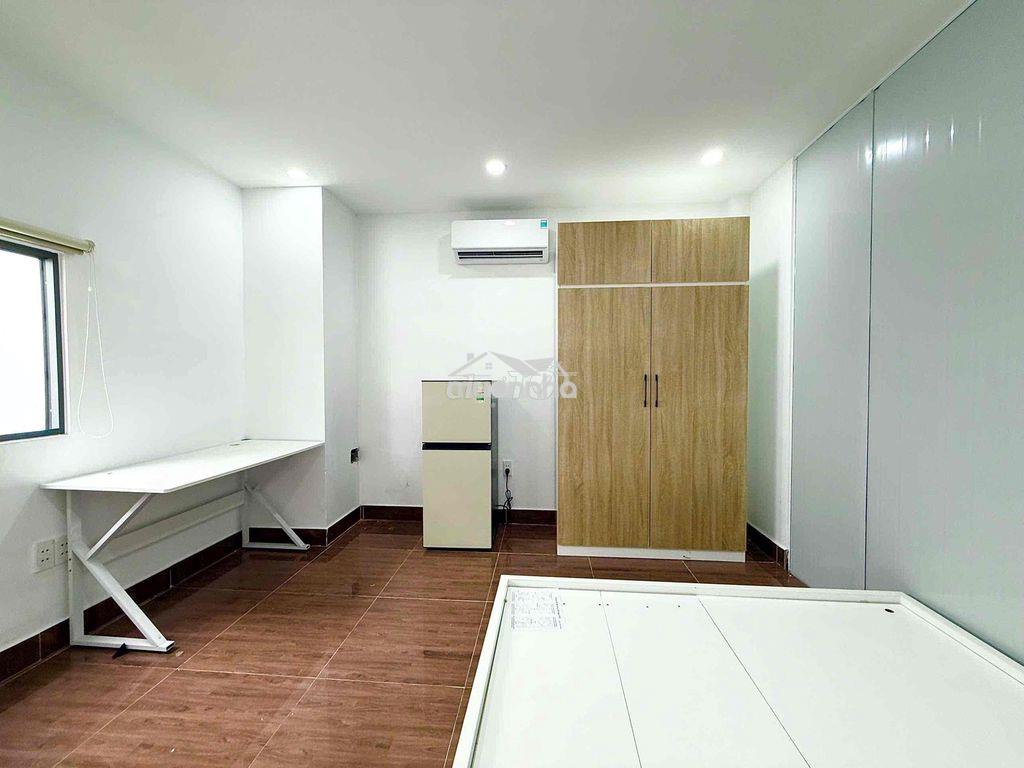 Cho thuê chdv-dt 25m2-rộng đẹp free xe-đối diện global - giá chỉ 4tr5 - 4