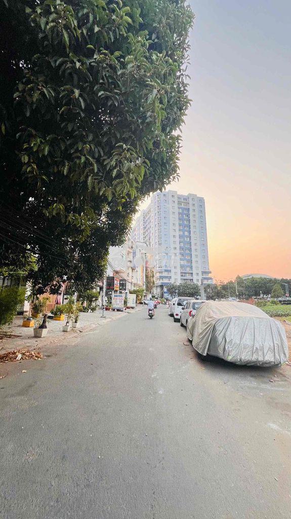 Nhà bình thạnh - hẻm ô tô thông bùi đình túy - 42m² - 4.7 tỉ
